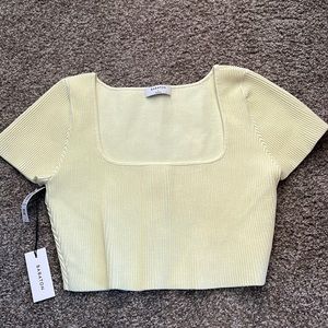 NWT Aritzia Babaton Sculpt Knit Square neck Top